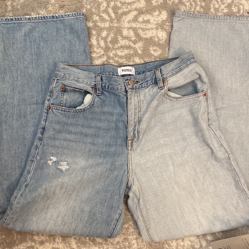 Pistola Women’s 2 tone jeans size 28